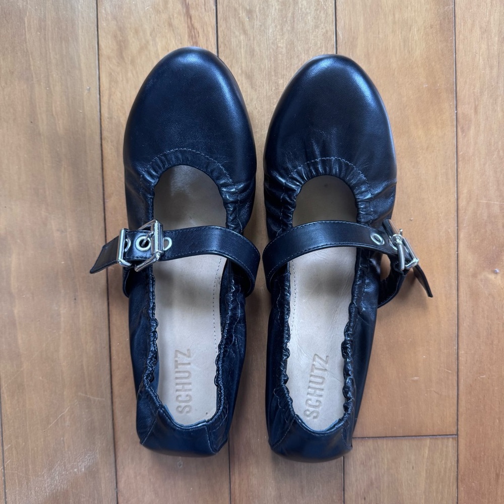 Schutz Black Leather Calita  Mary Jane Flats with Buckle size 7.5